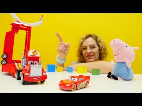 Tolle Spielzeugautos - Lightning McQueen und Mack Truck