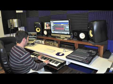 Lost Emotions & Amelia - Rain