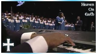 Yes - Mississippi Mass Choir