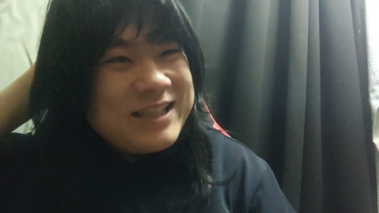 仕事を初めてました