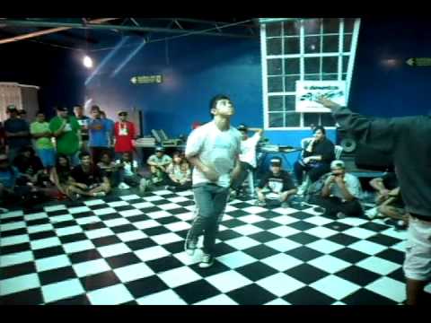 Itaguara Battle 2013 - Frenetic Attack (Brendin e Sync) vs Chapolin Crew