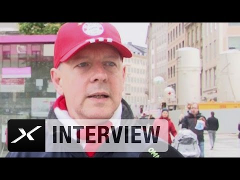 Fans des FC Bayern München über Robert Lewandowski: "Bombenstürmer" | Torschützenkönig mit 30 Toren