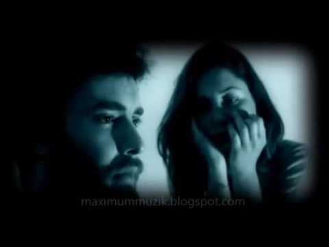 Teoman Feat İrem Candar - Bana Öyle Bakma