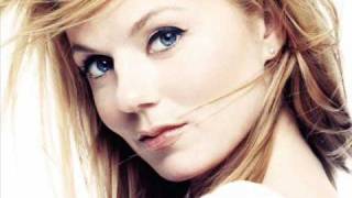 Geri Halliwell - Someone&#39;s Watching Over Me