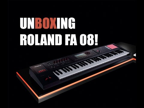 ROLAND FA-08 UNBOXING