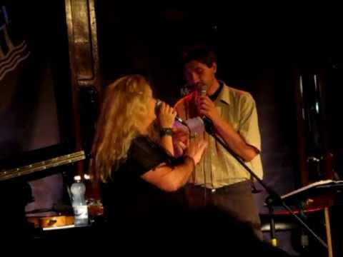 Elda Viler & Ana Dežman - Besede, besede (Festival Lent 2012)