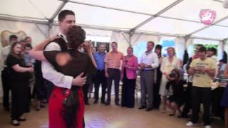 preview picture of video 'Hochzeit ♥ Heiraten im Zelt auf dem eigenen Garten in Birmensdorf - Hochzeits DJ Dubi'