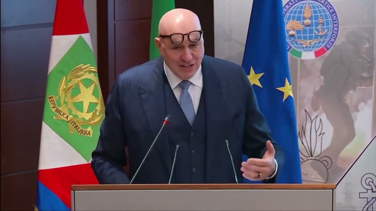 GLI AUGURI DI CROSETTO AI MILITARI IMPEGNATI IN MISSIONI E OPERAZIONI IN ITALIA E ALL’ESTERO