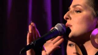 Min stora sorg: "Jag står kvar" - Malou Efter tio (TV4)