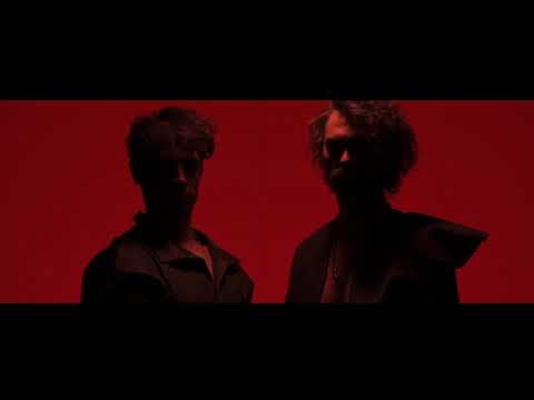 Temple Invisible — Scratchin' the dynamite [Bianca Popp & Marco Dal Maso - Men's Collection FW19]