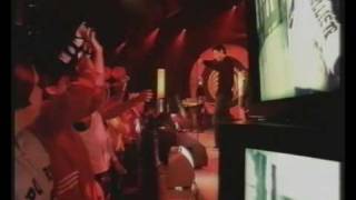 Sarah Connor feat. Natural - Just One Last Dance - at Top Of The Pops 2003