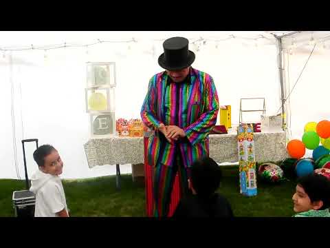 Jeffrey Powers: Hypnotist-Magician Balloon Artist for kids and adults video.