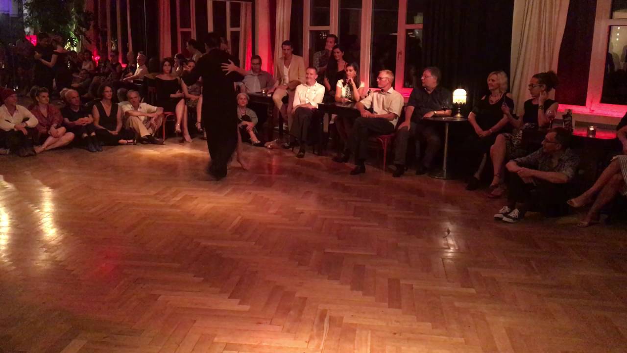 Noelia Hurtado - Carlitos Espinoza - Cabeza De Novia (4/5)