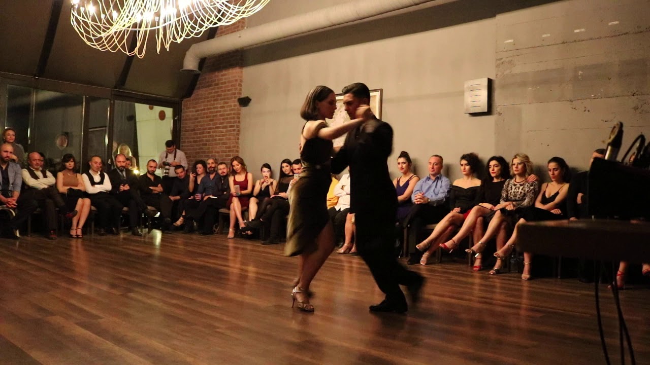 Batuhan Boy & Nida İnceoğlu - Julie