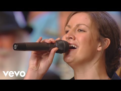 The Collingsworth Family - Blood of Jesus [Live]