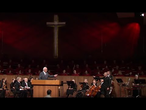 Charismatic false prophet confronts Pastor John MacArthur at Grace Community Church