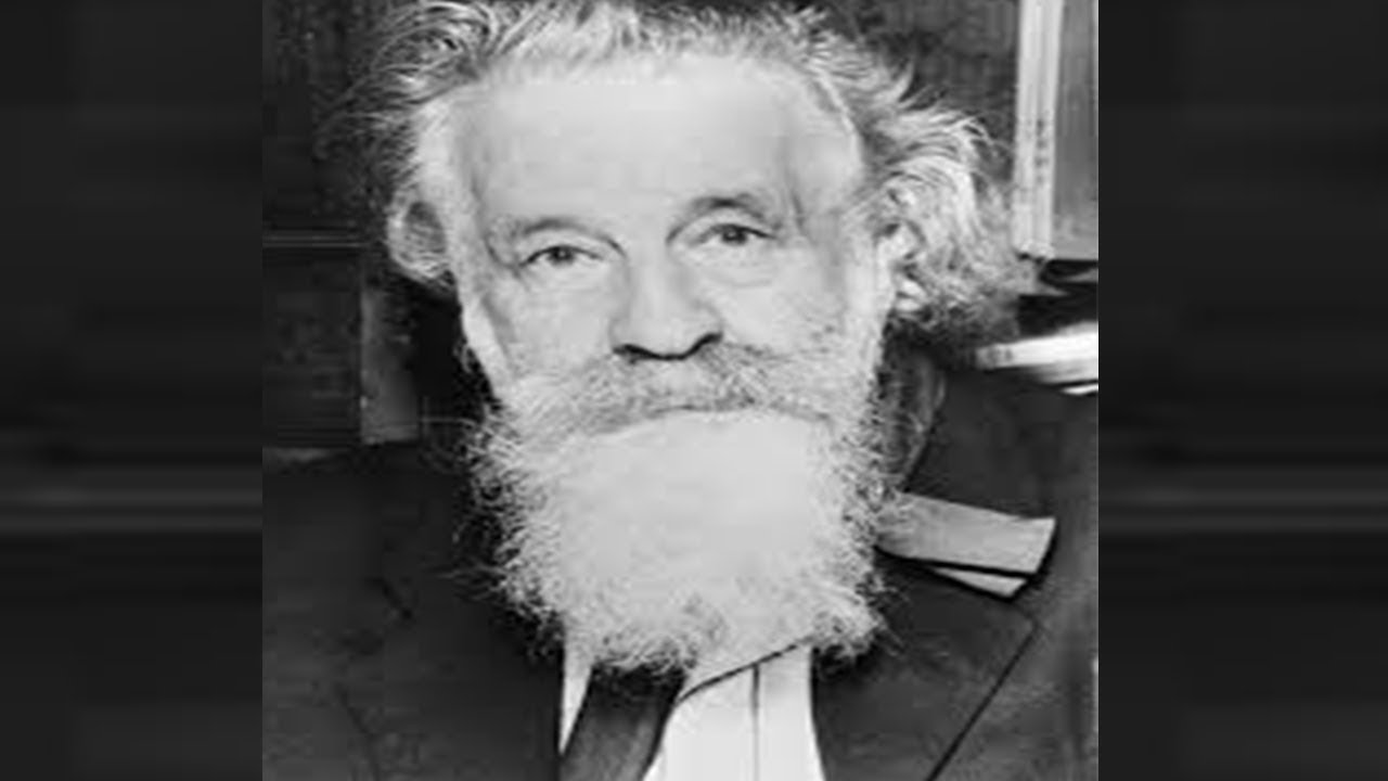 Bachelard e o preconceito substancialista [A formação do espírito científico]