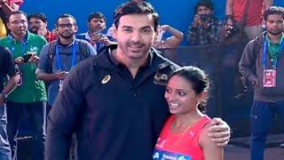 STANDARD CHARTERED MUMBAI MARATHON 2017 FLAG OFF BY JOHN ABRAHAM