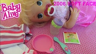 BABY ALIVE 2006 SOFT FACE Feeding and Changing