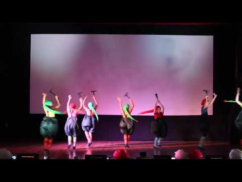 Snow white and 7 dwarfs