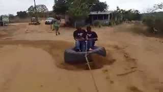 preview picture of video 'Manne naweek 2014. 2 Barmen doing a Marlin Tyre Surf in Mozambique'