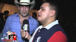 BOBBY PULIDO EN NUEVO LAREDO (NO CANTABA BIEN EN SUS INCIOS) )