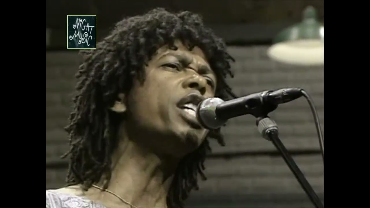 DJAVAN : Asa