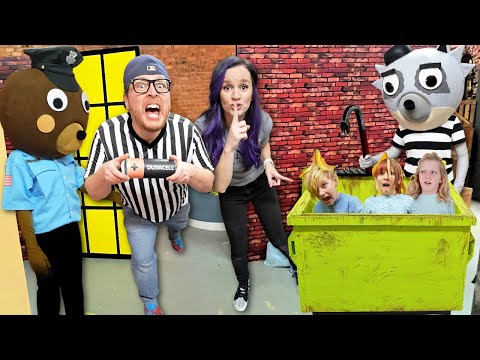 Roblox PIGGY In Real Life - Book 2 Chapter 1 Alleys