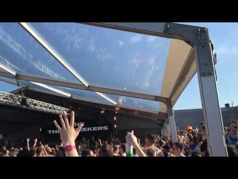 The Thrillseekers dropping Oceanlab - satellite