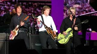 Paul McCartney - Can't Buy Me Love (Salvador, Brazil 2017)