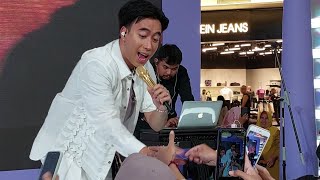 Download lagu Vidi Aldiano - Status Palsu | Aku Cinta Dia (Chrisye cover), live Mall Kota Kasablanka , 3 juni 2023 mp3 Download lagu Vidi Aldiano - Status Palsu | Aku Cinta Dia (Chrisye cover), live Mall Kota Kasablanka , 3 juni 2023 mp3