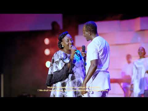 MUNDA Y’INGUMBA - Ben & Chance (Official Live Video)