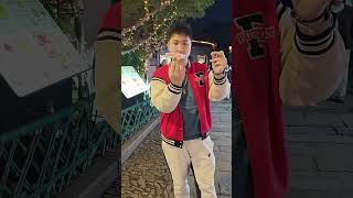 Download lagu How Does It Spin? #magic #magician #illusion #trick #spin mp3 Download lagu How Does It Spin? #magic #magician #illusion #trick #spin mp3