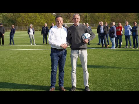 Eröffnung Kunstrasenplatz in Klein Berkel