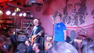 Sham 69 - Sunday Morning Nightmare