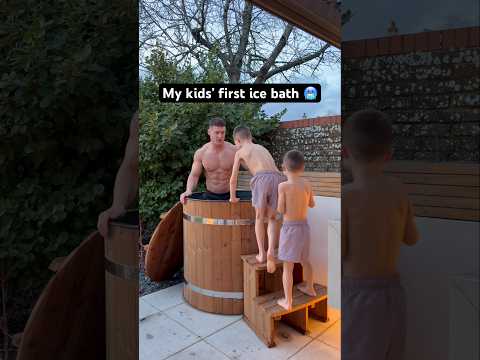 My kids’ first ice bath 🥶