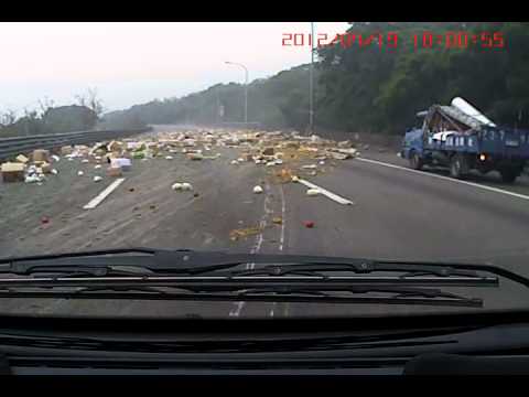 貨車爆呔 現實版