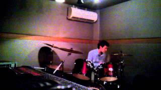 NICOTINEのFAR AWAYを叩いてみた。