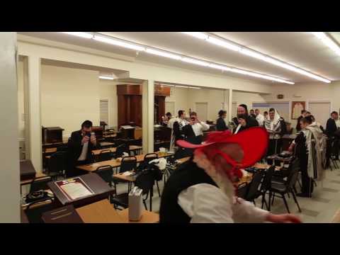 Tumid B'Simcha Guy Last day of Ador At Chateau Daf 2017