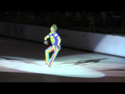 20/12/2015 Festival Walk Glacier Christmas Show - Mr. Craig Heath