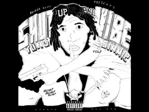 Yung Simmie - We Rolling Blunts, We Getting Drunk [Prod. By DJ Smokey]