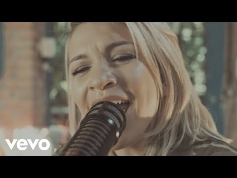 Priscilla Alcantara - Meu Primeiro Amor (Sony Music Live)