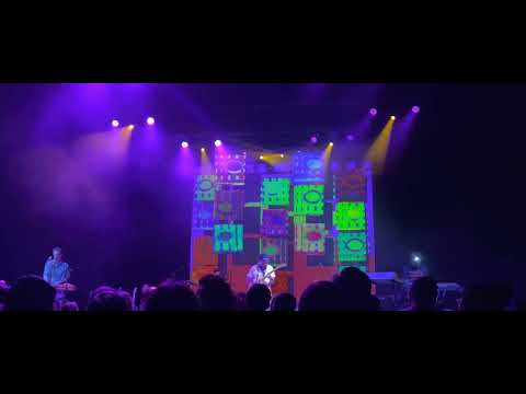 Animal Collective - Applesauce  (LA, Ca 5-20-22 Greek Theater )
