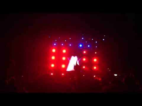 Avicii - everybody raise Your hands II