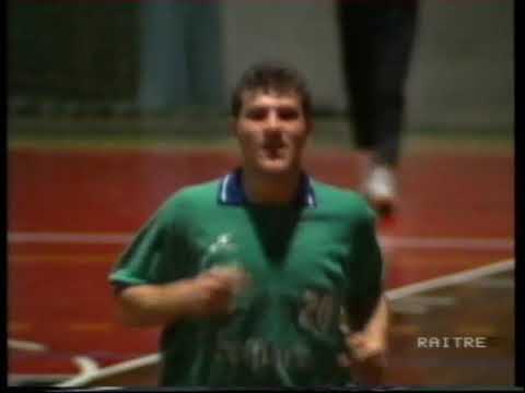 Campionato serie A 1991/92: Pallamano Trieste - Lazio 26-22. Servizio Rai