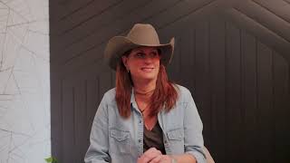 Terri Clark featuring Kelly Clarkson - If I Were You (Story Behind the Song)