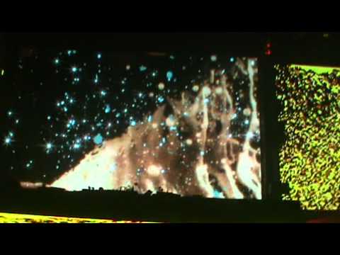 THE FINAL QOUNTDOWN 2011-2012 -----Q-DANCE SHOWCASE START