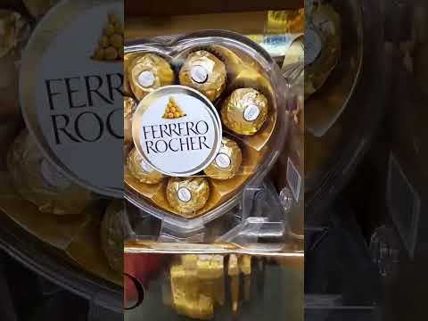 🌈🌈SATISFYING FERRERO ROCHER CHOCOLATE🍫🍫IN HEART BOX❤️ #asmr #short #viral #ferrero_rocher