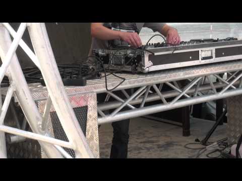 Oliver Smith playing Oliver Smith - Horizons @ Luminosity Beach Festival 2012 Part 11