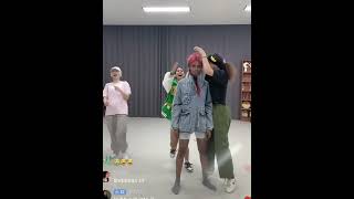 Download lagu Poor fatou 😂 #blackswan #kpopmemes #fatou #sriyalenka #gabi #NVee #kpop mp3